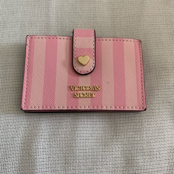 Victoria’s Secret cosmetic bag & creditcard holder - Picture 3 of 4